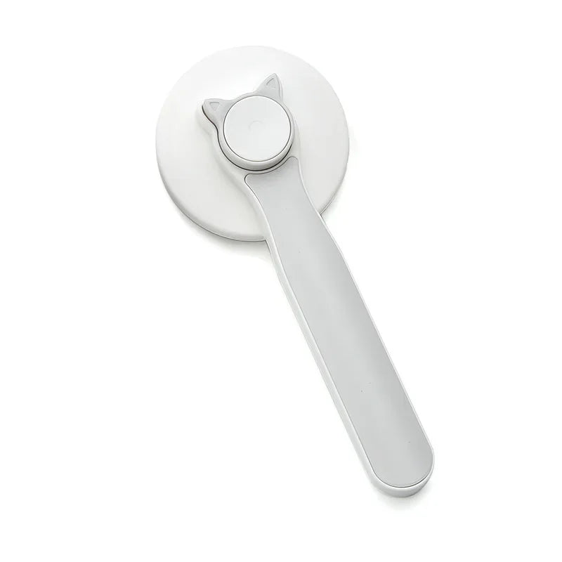 🐱Perfect brush with cute kitty shaped "fluff-release button"