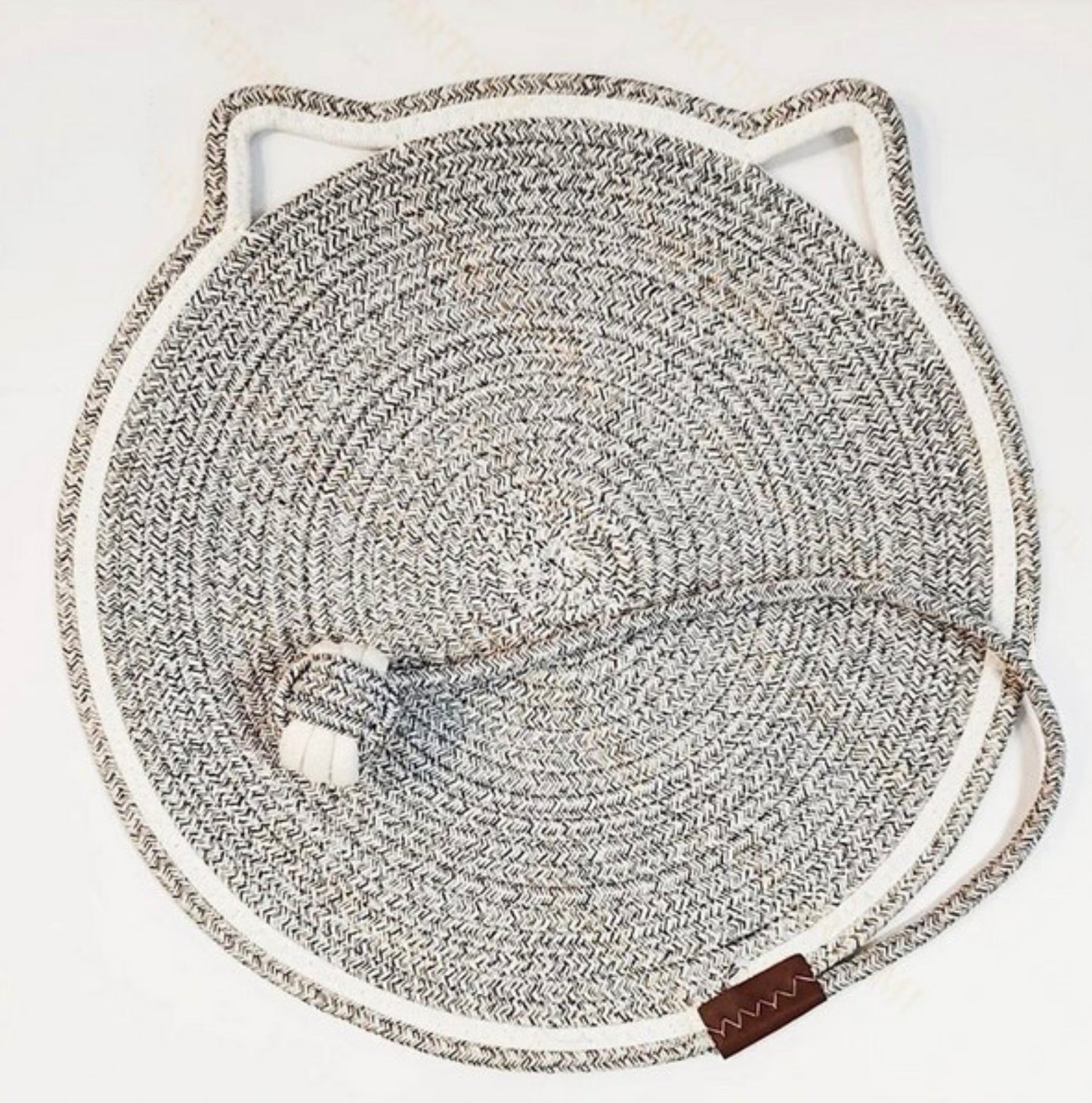 🥞"Kitty's Pancake" - Nap, play and scratch pad🥱