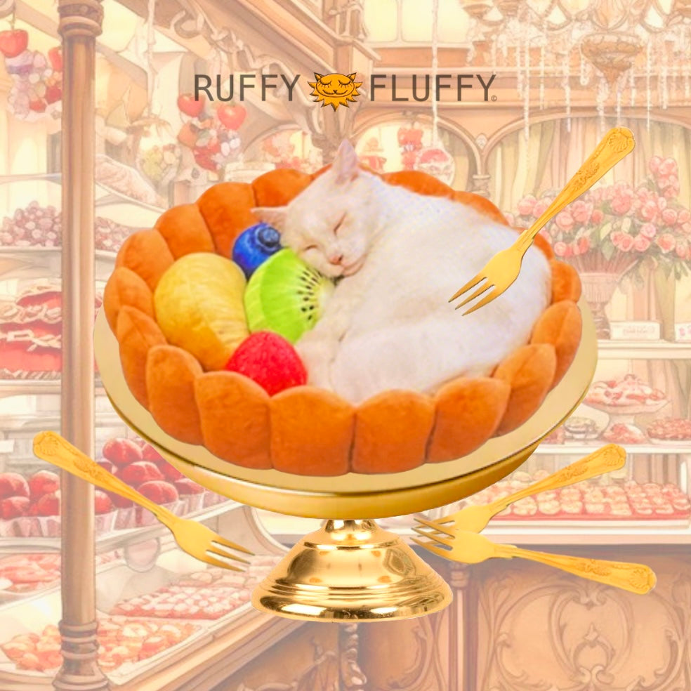 🥝🍓"Delicious Fruit Tart" - The funniest kitty and doggy bed😹
